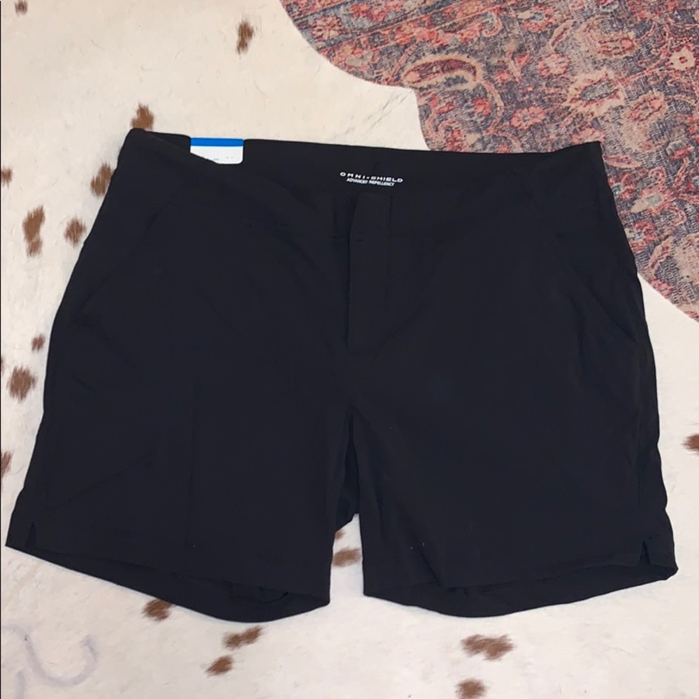 Columbia Sportswear Active 5” shorts, size 10